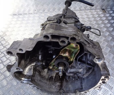 Коробка механіка МКПП DVP 1.6 бензин VW Passat B5 / Audi A4 B5 / Audi A6 C5 DVP фото