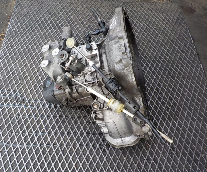 Коробка механіка КПП F17 US394 1.6 бензин Opel Astra J US394 фото