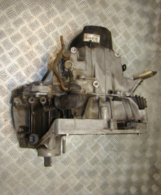 Коробка механіка КПП JH1-053 1.4 Logan Renault Dacia JH1053 фото