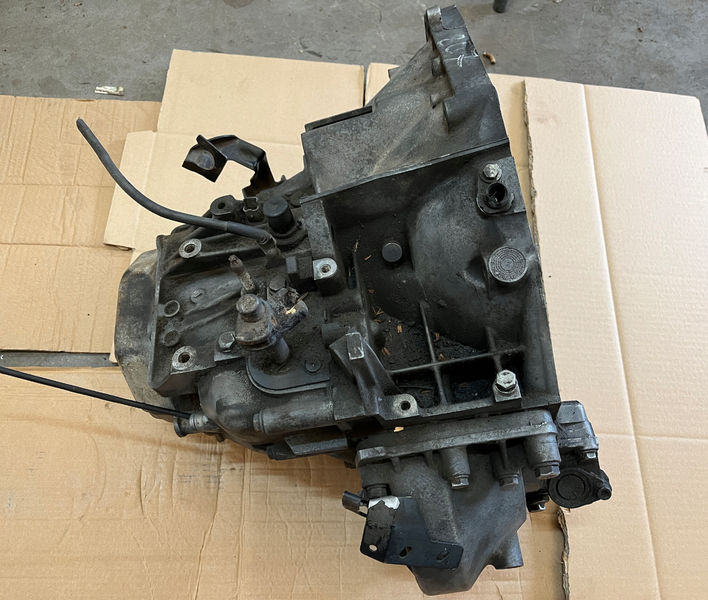 МКПП 20LM01 5-ступ 2.2 HDI Citroen C8 Peugeot 807 Fiat Ulysse | Коробка передач механічна Купить з письмовою гарантією 30 днів 20LM01 фото