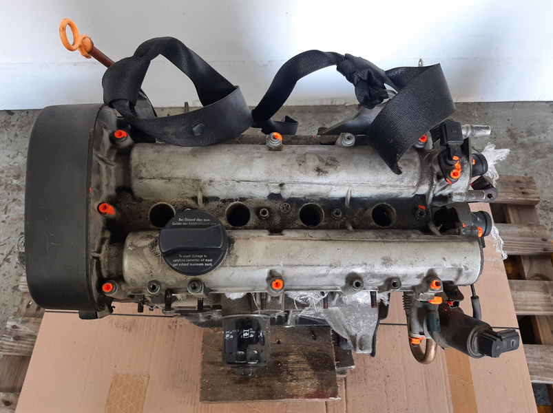 Двигун AXP 1.4 16v бензин VW Golf IV Skoda Octavia Tour | Мотор ДВС Двигатель AXP фото
