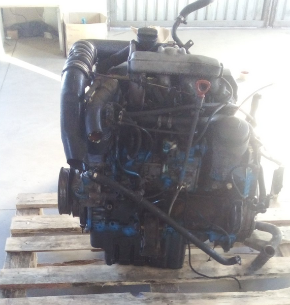 Двигун 2.3D / 2.3TD Mercedes Vito 638 / Sprinter OM601 фото